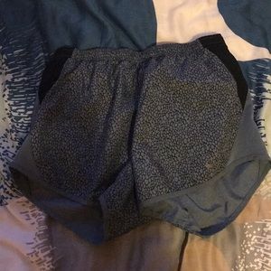 Running shorts